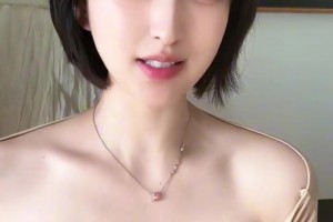 居然还有这么小的詹蜜！小男孩：G6灭霸詹降临 湖人大胜火箭！
